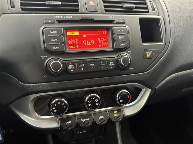 kia Rio 2014 - 7