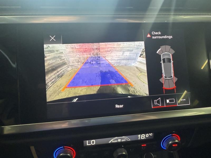 audi Q3 2022 - 9
