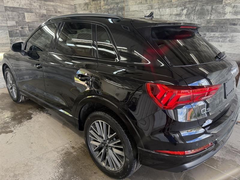 audi Q3 2022 - 15