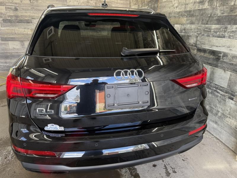 audi Q3 2022 - 16