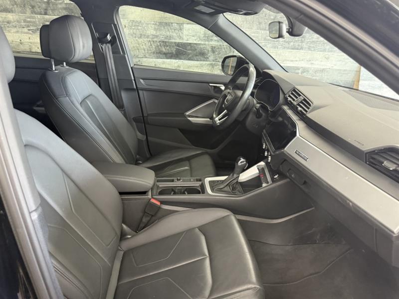 audi Q3 2022 - 21