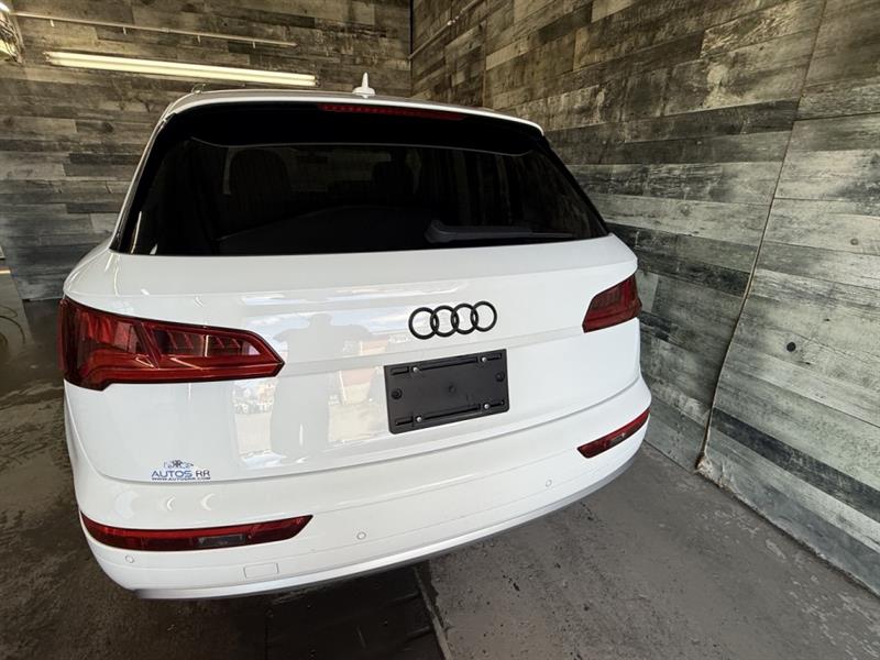 audi Q5 2018 - 17