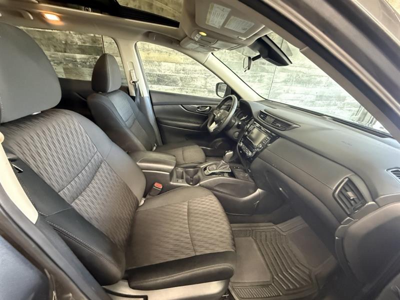 nissan Rogue 2020 - 24