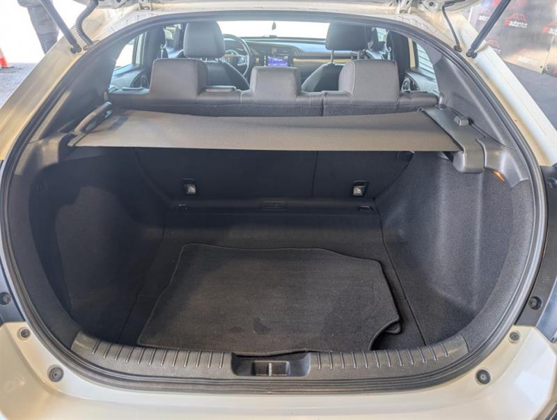 honda Civic 2018 - 24