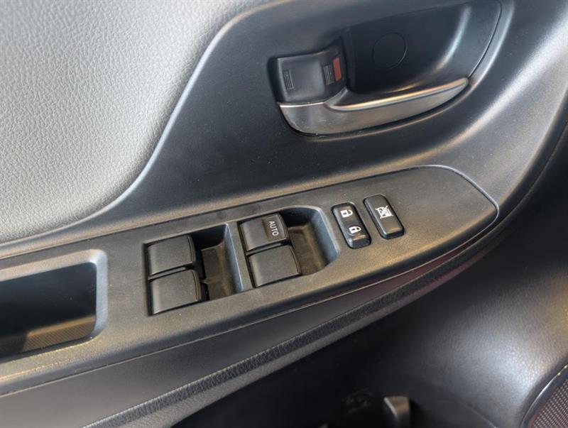 toyota Yaris Hatchback 2019 - 15