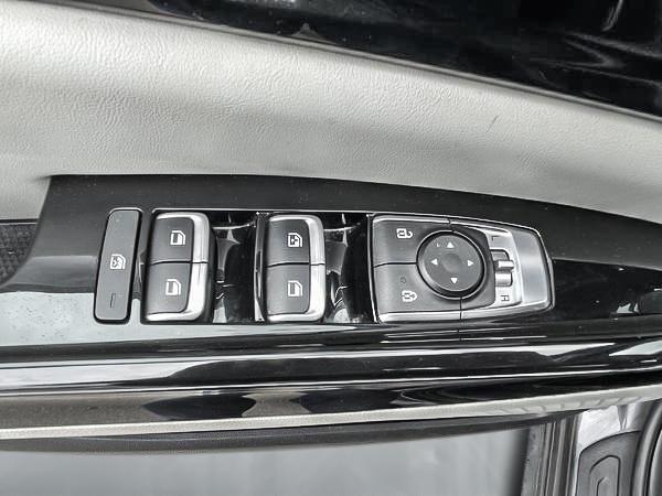 kia Carnival 2022 - 9