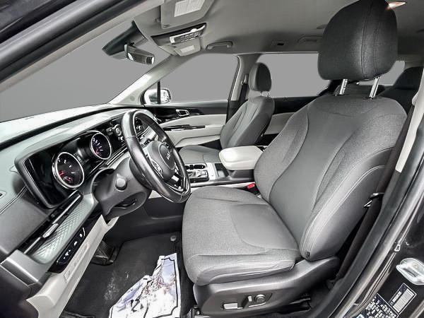 kia Carnival 2022 - 11
