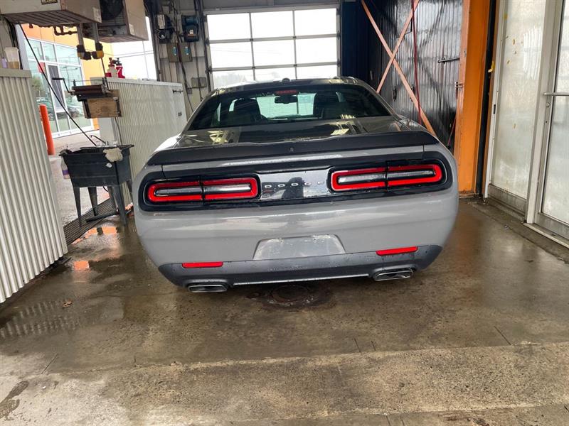 dodge Challenger 2017 - 9