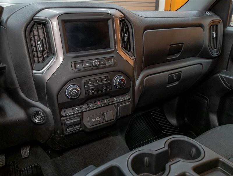 chevrolet Silverado 1500 2024 - 17