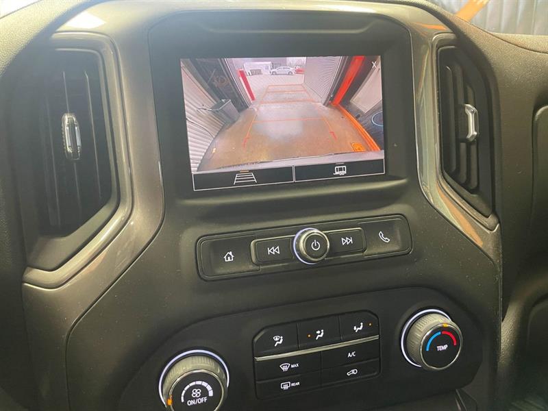 chevrolet Silverado 1500 2023 - 12