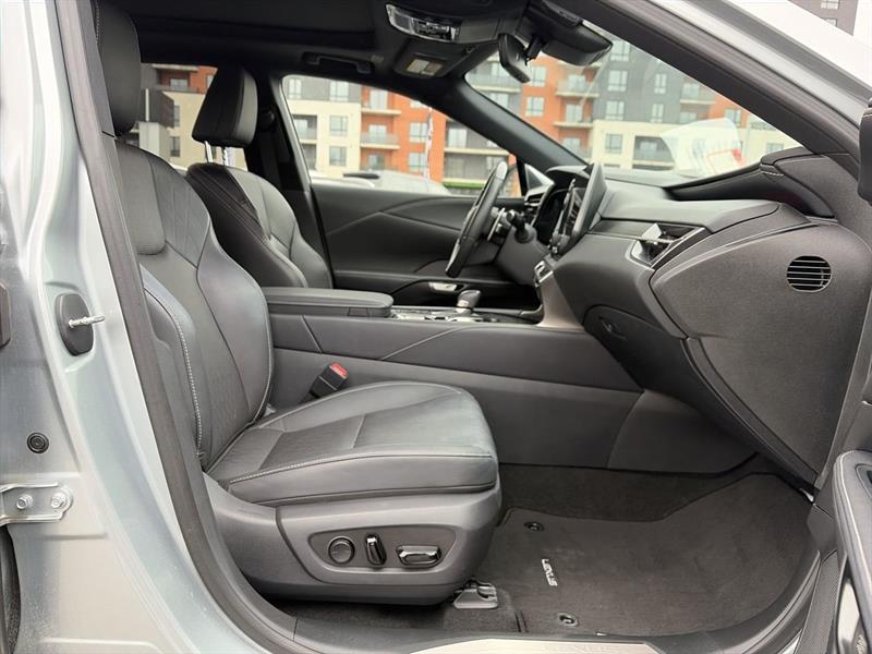lexus RX 350 2023 - 32