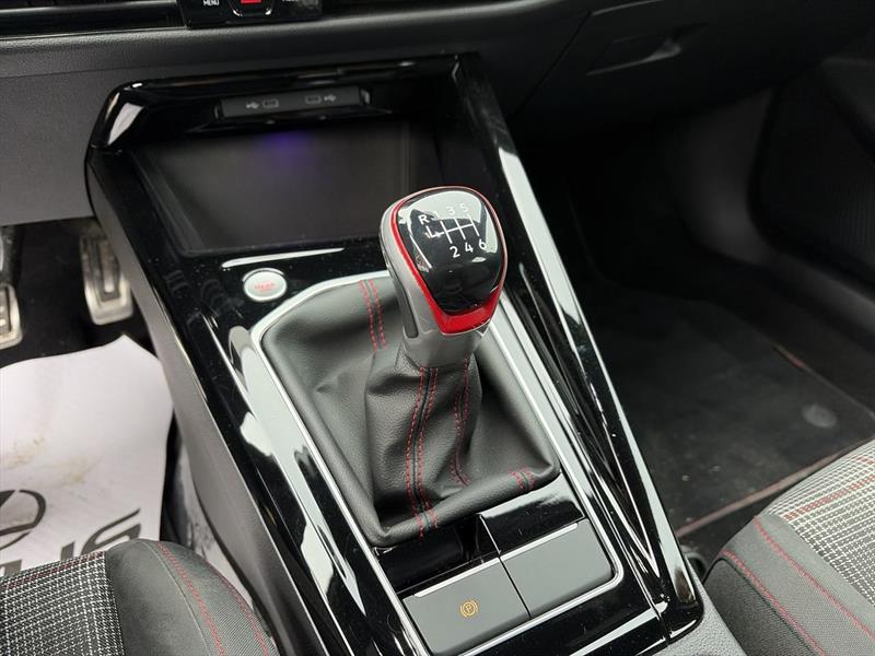 volkswagen Golf GTI 2023 - 28