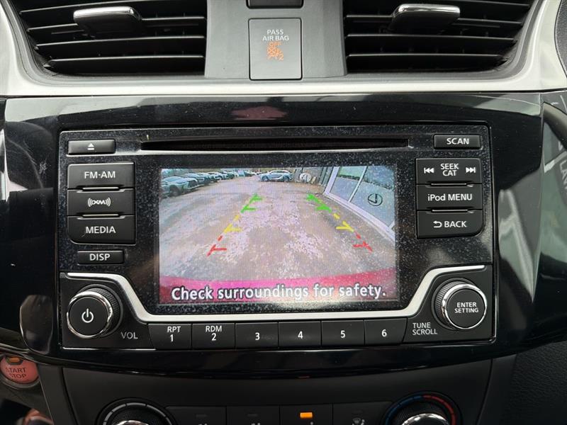 nissan Sentra 2017 - 24
