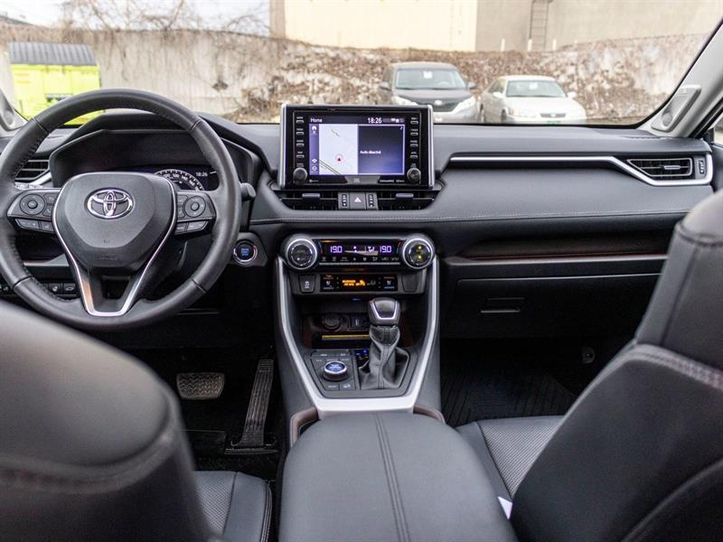toyota RAV4 2021 - 26