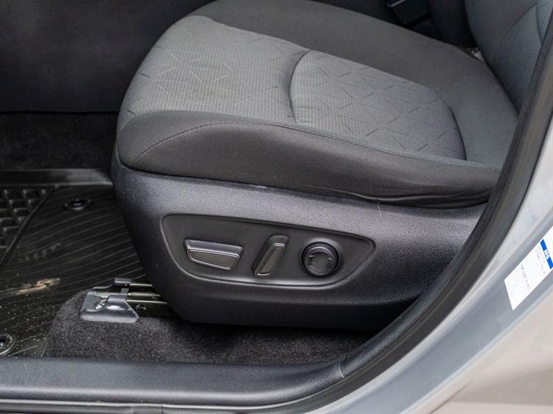 toyota RAV4 2021 - 26