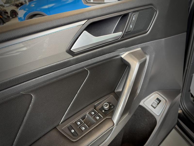 volkswagen Tiguan 2022 - 19