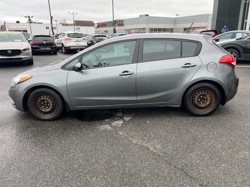 kia Forte 5-Door 2015 - 11