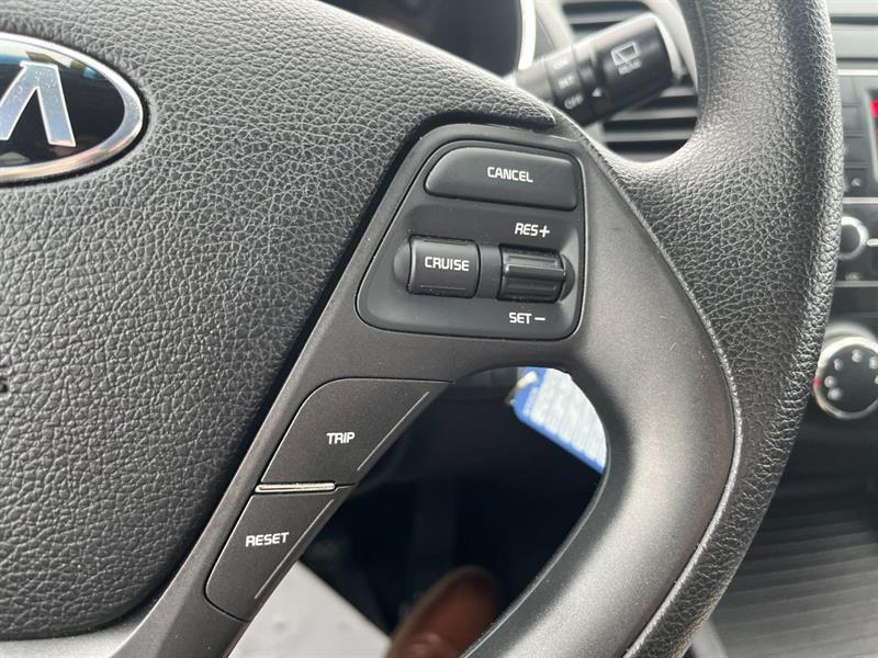 kia Forte 5-Door 2015 - 18