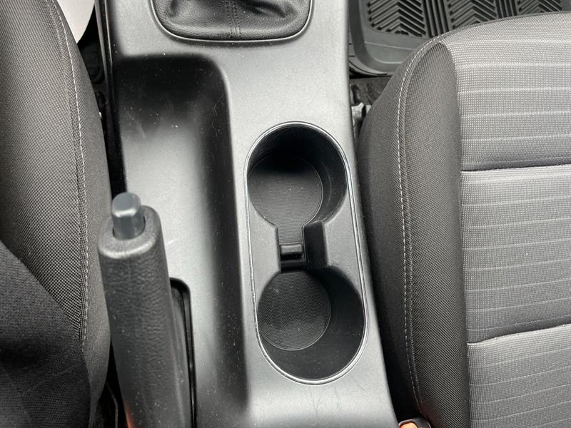 kia Forte 5-Door 2015 - 23