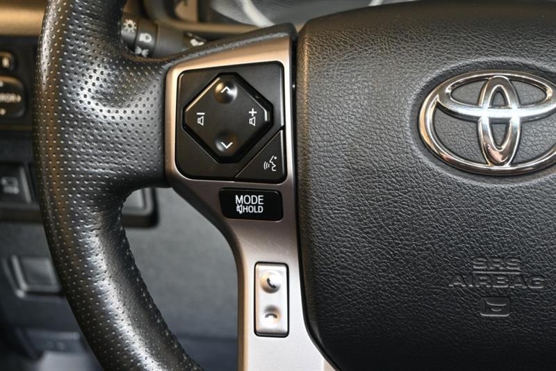 toyota 4Runner 2023 - 26