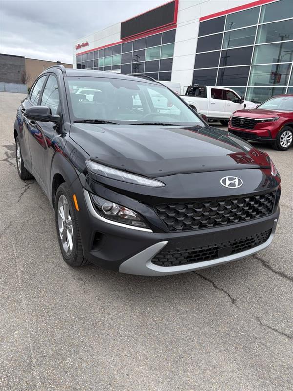 2023 Hyundai Kona - Image 3
