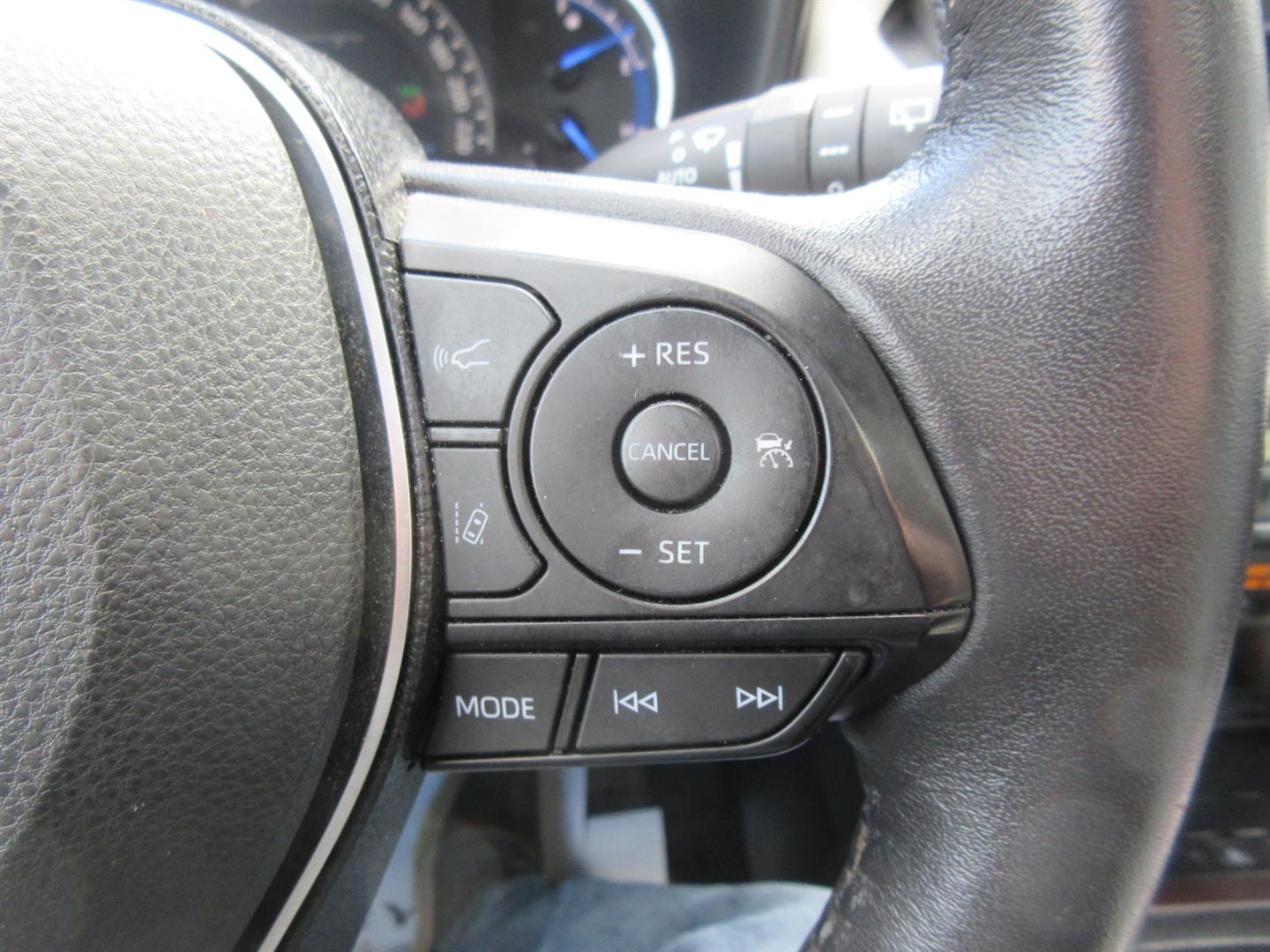 toyota RAV4 2020 - 31