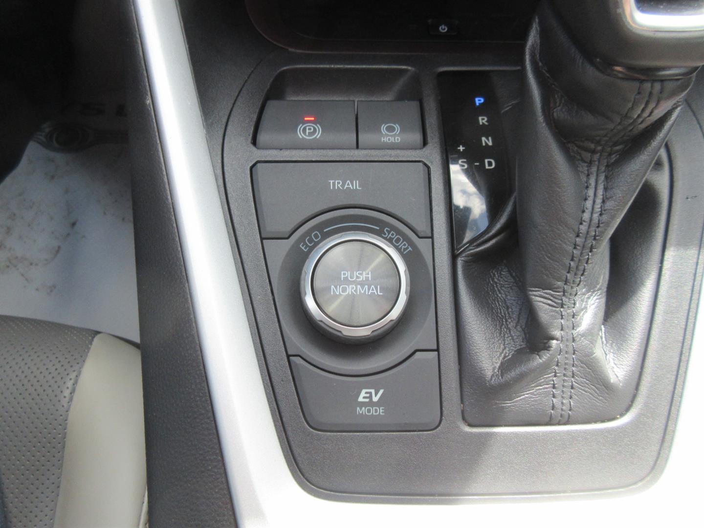 toyota RAV4 2020 - 37