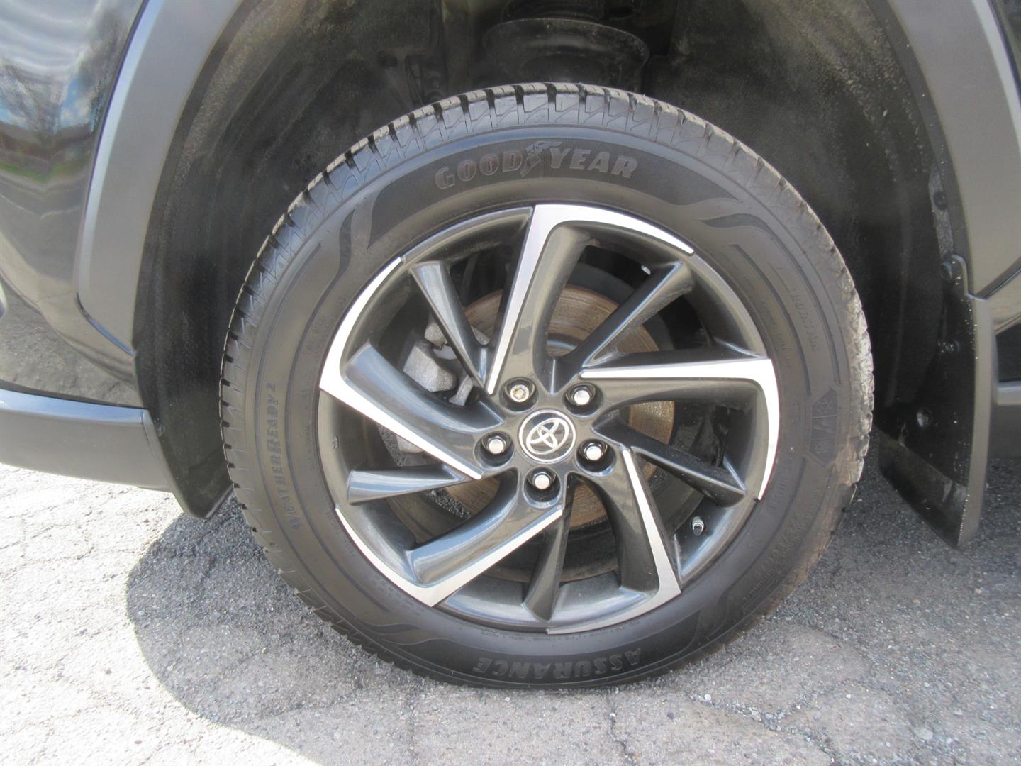 toyota RAV4 2020 - 16