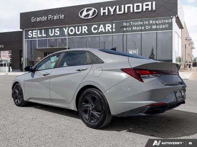 hyundai Elantra 2022 - 3
