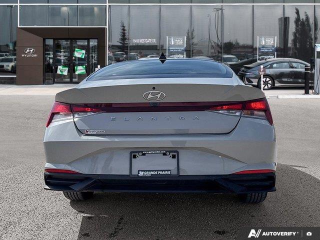 hyundai Elantra 2022 - 4