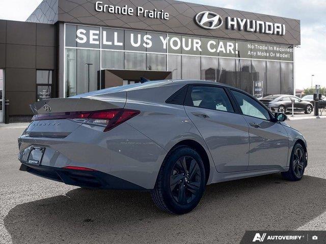 hyundai Elantra 2022 - 5