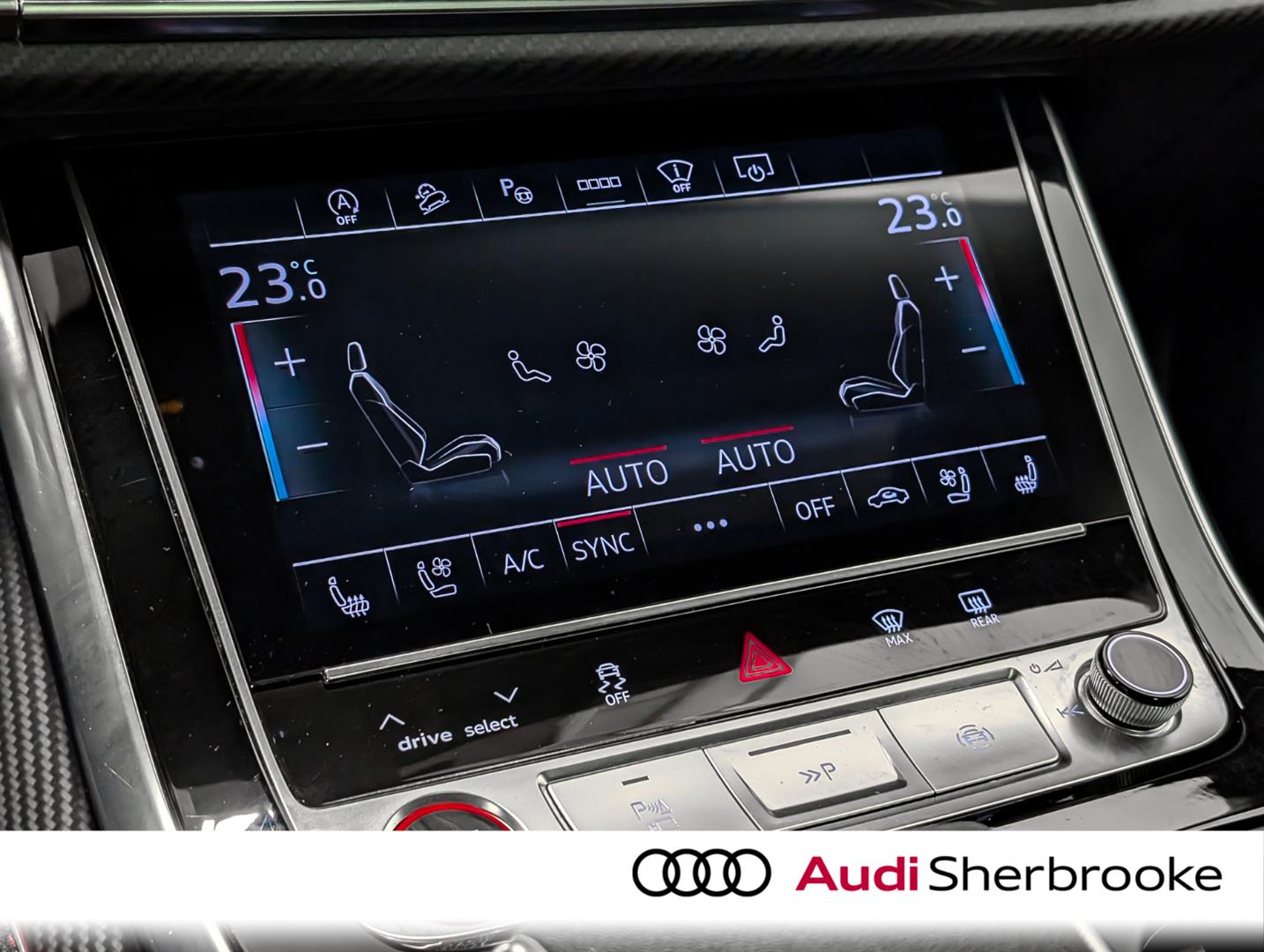 audi RS Q8 2025 - 18