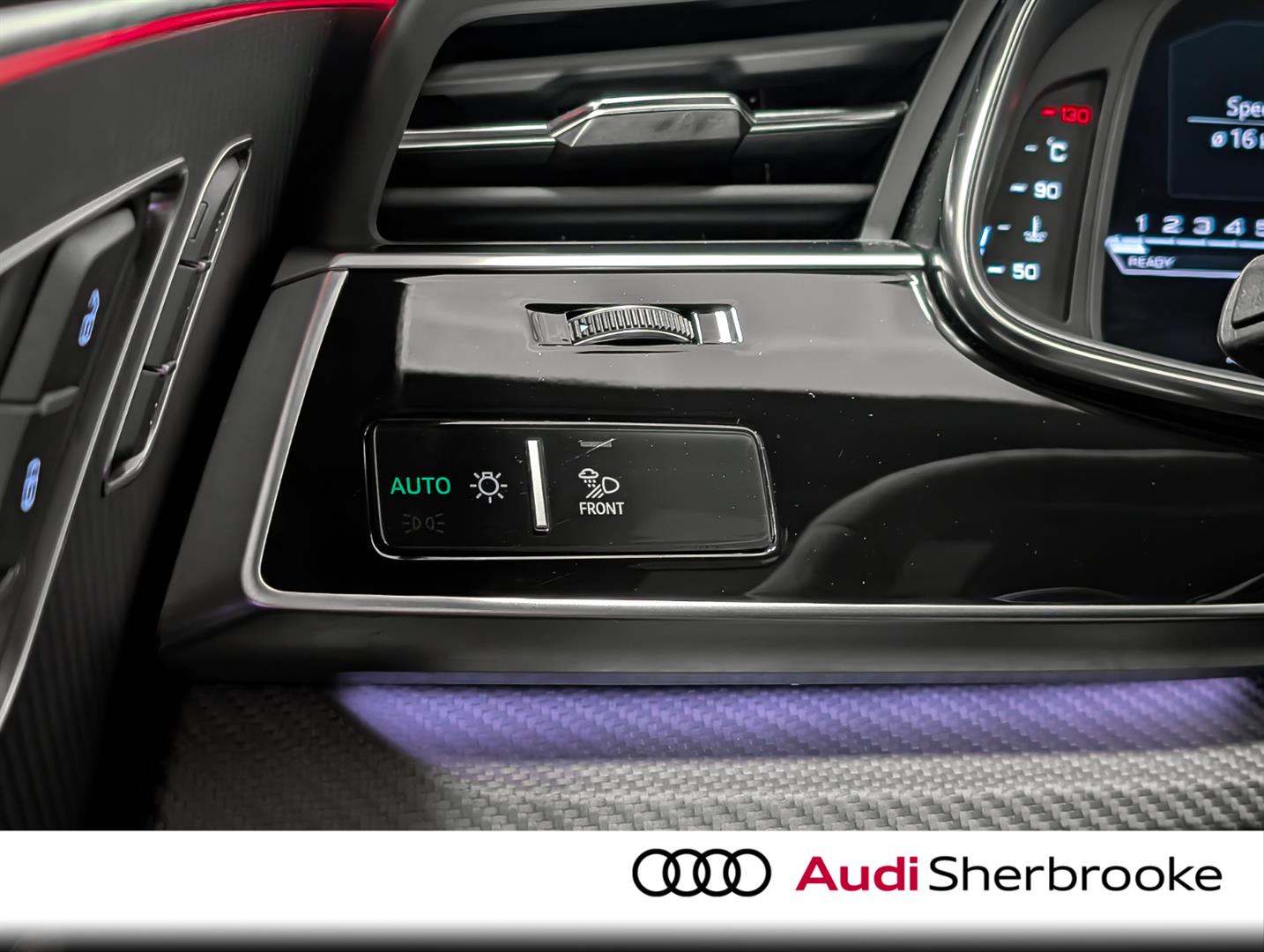 audi RS Q8 2025 - 23