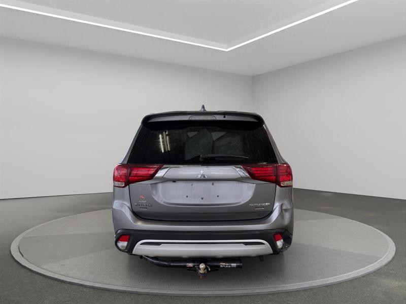 mitsubishi Outlander 2019 - 4