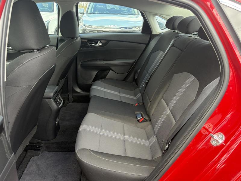 kia Forte 2024 - 8