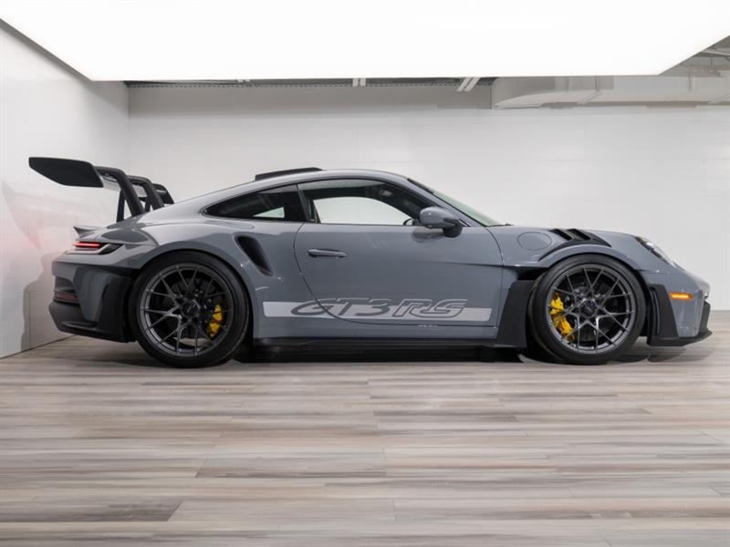 porsche 911 2025 - 17