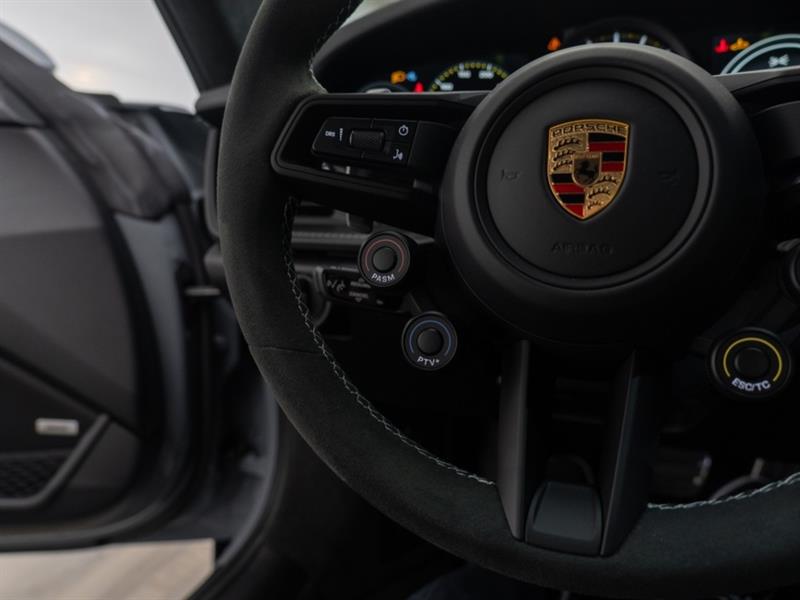porsche 911 2025 - 21