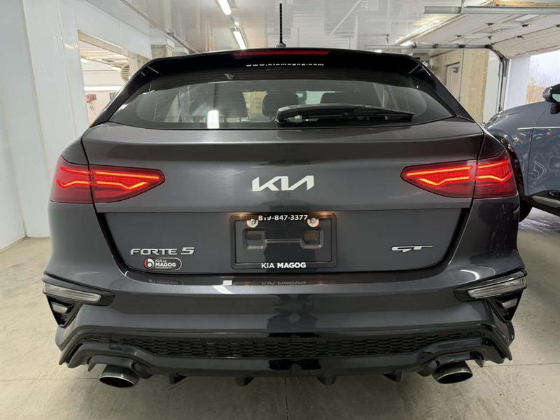 kia Forte5 2022 - 5