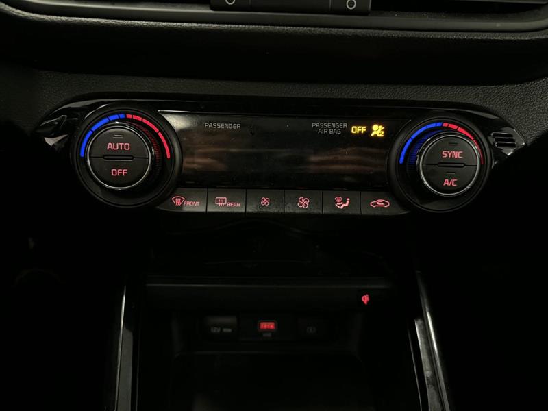 kia Forte5 2022 - 18
