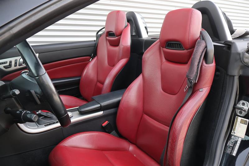 mercedes-benz SLK-Class 2012 - 3