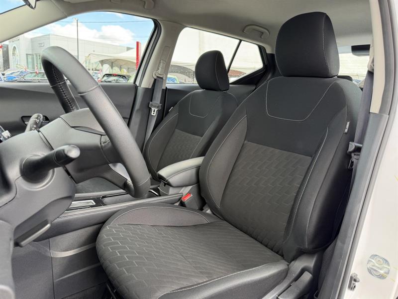 nissan Kicks Play 2025 - 10