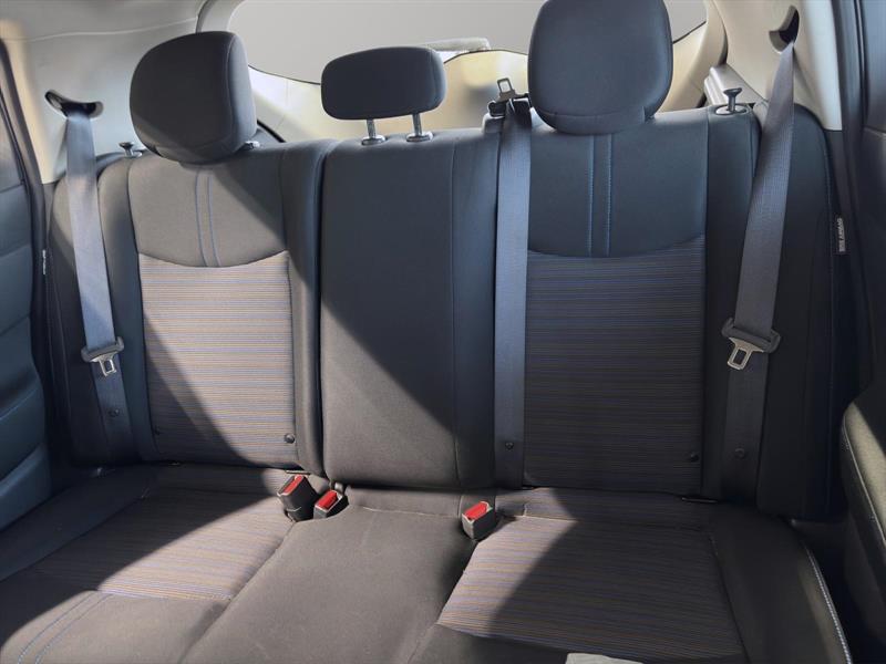 nissan LEAF 2022 - 10