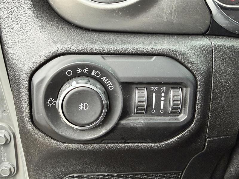 jeep Wrangler 2021 - 21