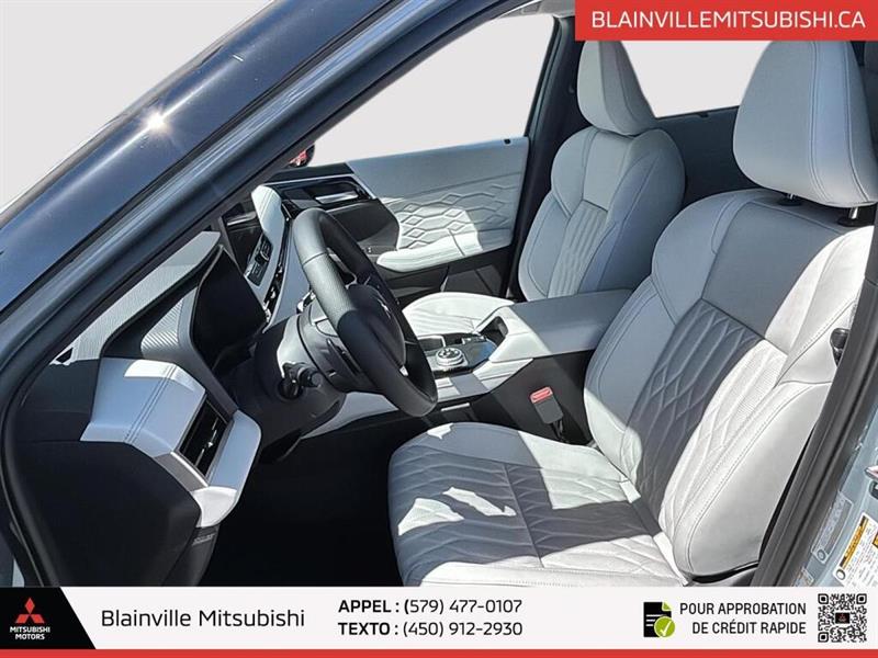 mitsubishi Outlander 2025 - 8