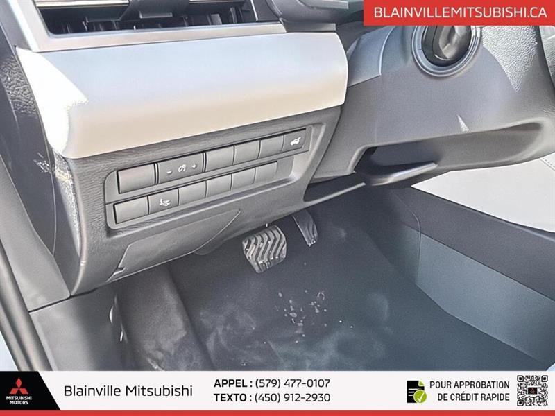 mitsubishi Outlander 2025 - 12