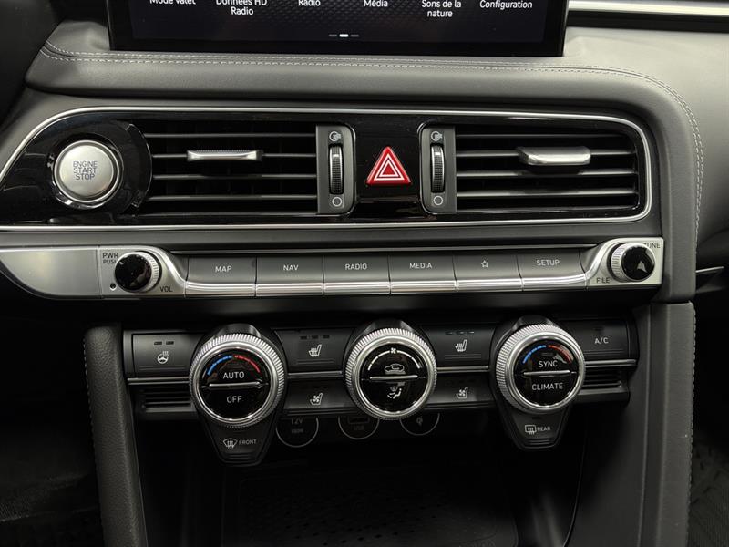 genesis G70 2022 - 26