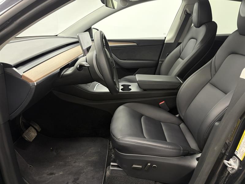 tesla Model Y 2024 - 2