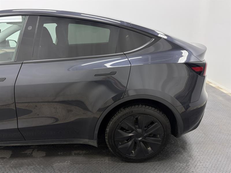 tesla Model Y 2024 - 4
