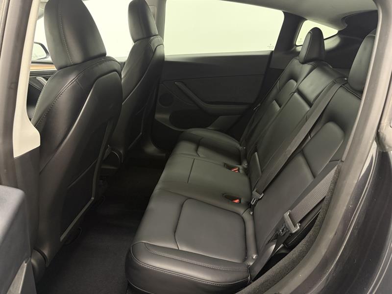 tesla Model Y 2024 - 26