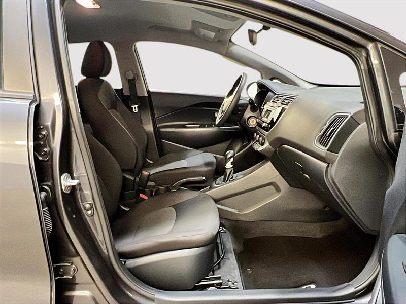 kia Rio 2016 - 7